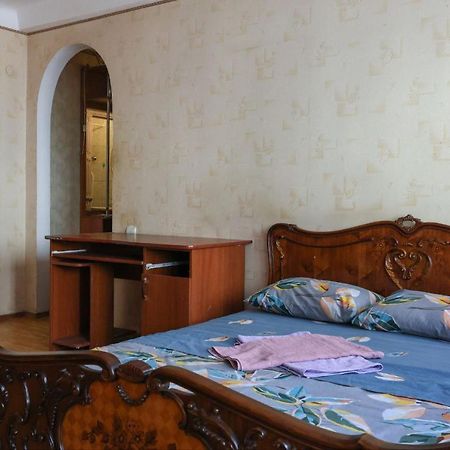 Квартира По Улице Сечевых Стрельцов,14А Kijev Kültér fotó